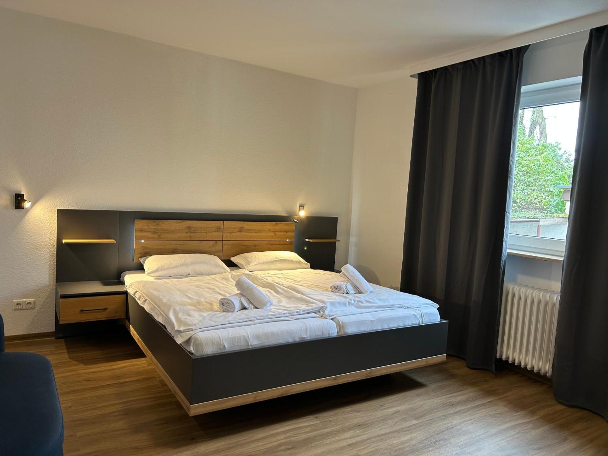 Riverside Airport Hotel Kelsterbach Dış mekan fotoğraf